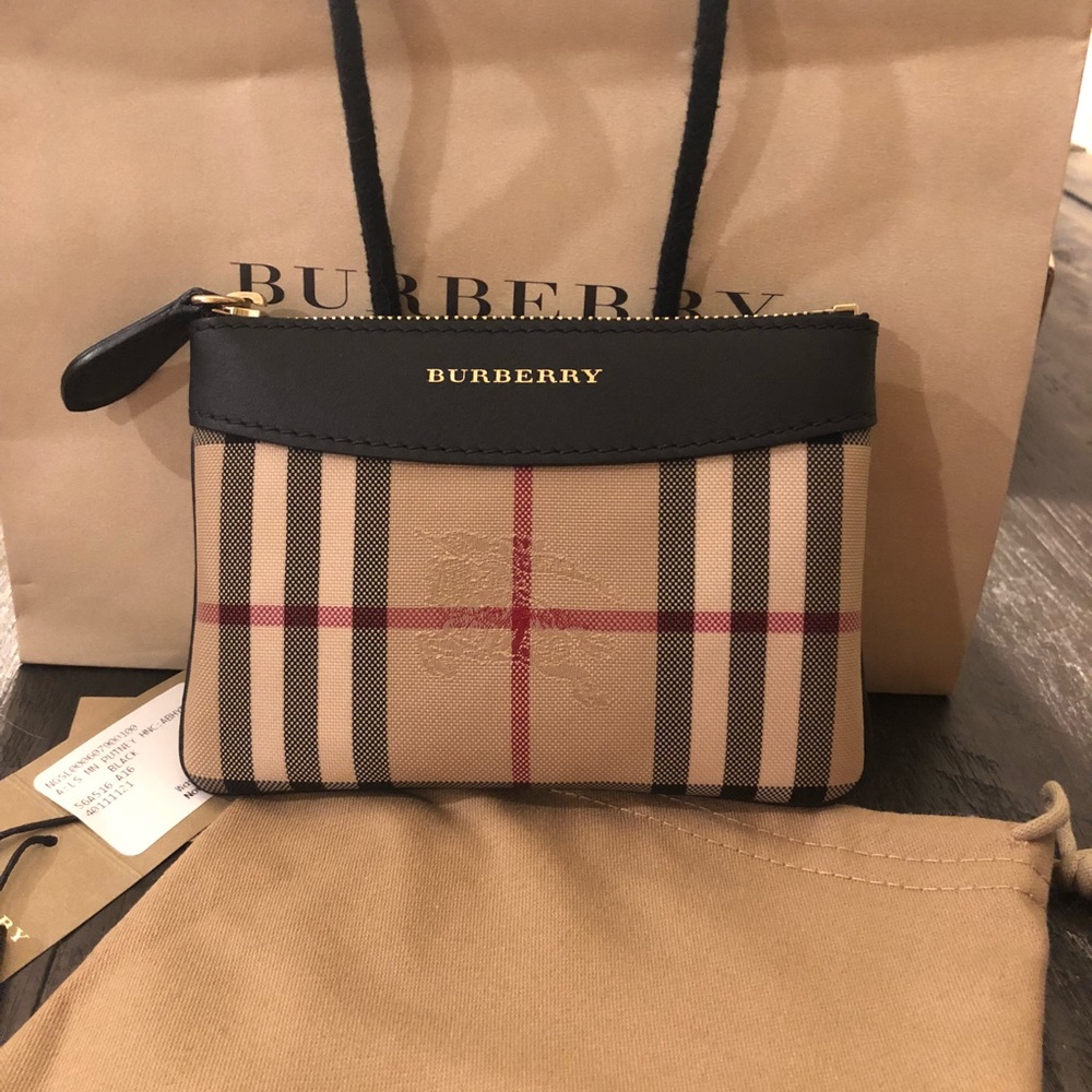 Burberry Horseferry check mini putney flat pouch